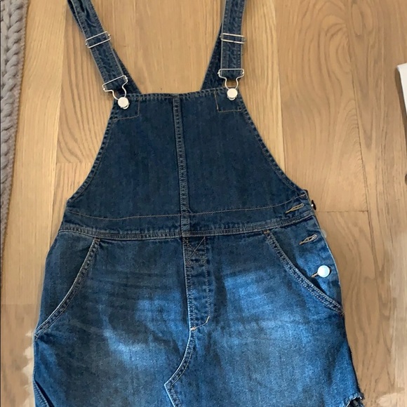Free People Dresses & Skirts - Free People overall denim dress